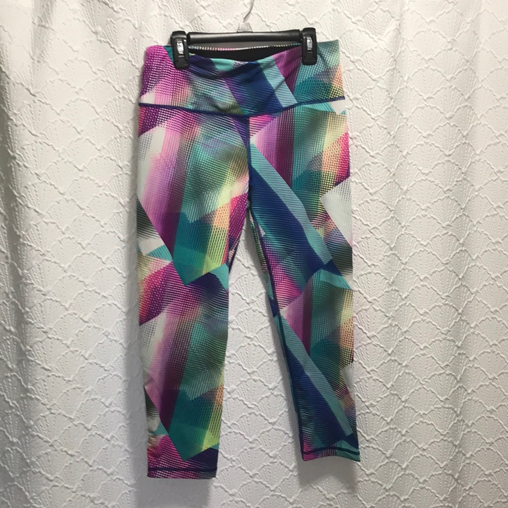 Knockout by Victoria’s Secret Capri.